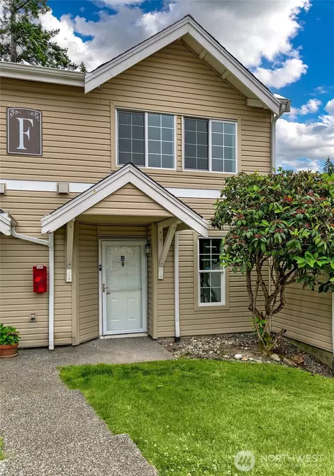 2100 S 336th St #F4, Federal Way, WA 98003
