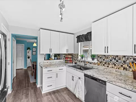 Kitchen - 1715 26th Ave S, Seattle, WA 98144 photo 1 of 4