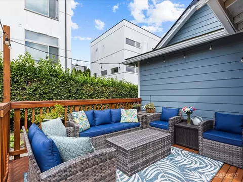Exterior - 1715 26th Ave S, Seattle, WA 98144 photo 8 of 10