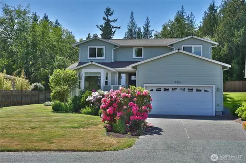 2591 Hillis Dr, Langley, WA 98260