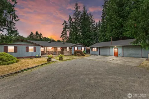 29832 Kent Black Diamond Rd SE, Kent, WA 98042