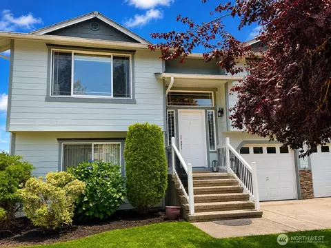 14406 145th St E, Orting, WA 98360