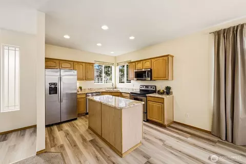Kitchen - 1115 Ofarrell Ln NW, Orting, WA 98360 photo 1 of 2