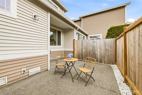 Exterior - 1115 Ofarrell Ln NW, Orting, WA 98360 photo 2 of 5