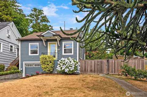 4456 46th Ave SW, Seattle, WA 98116