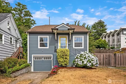 4456 46th Ave SW, Seattle, WA 98116