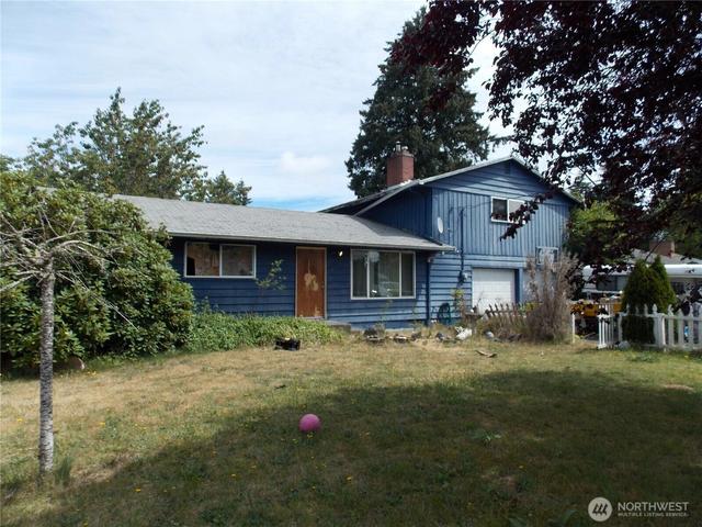 1001 139th St E, Tacoma, WA 98445