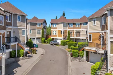 13356 NE 134th Pl #9, Kirkland, WA 98034