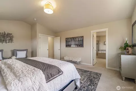Bedroom - 17602 40th Dr SE, Bothell, WA 98012 photo 4 of 6