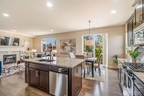 Kitchen - 17602 40th Dr SE, Bothell, WA 98012 photo 3 of 5