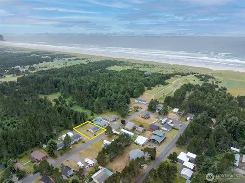 1412 170 Pl, Long Beach, WA 98631 photo 3