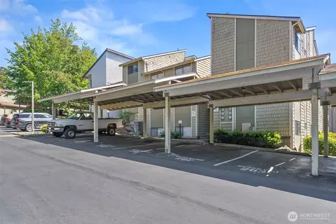 2020 Grant Ave S #C103, Renton, WA 98055