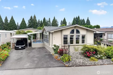 819 Mountain Villa Loop, Enumclaw, WA 98022 photo 1