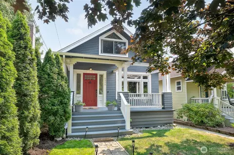 6534 19th Ave NE, Seattle, WA 98115