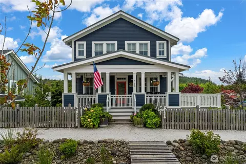 310 Compass St, Pacific Beach, WA 98571