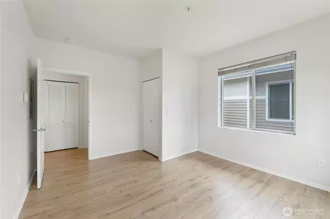 Bedroom - 14915 38th Dr SE #EE2029, Bothell, WA 98012 photo 2 of 2