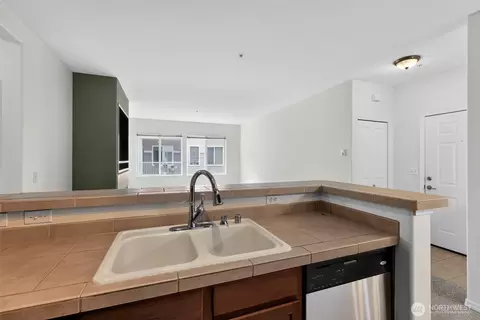 14915 38th Dr SE #GG2038, Bothell, WA 98012 photo 10