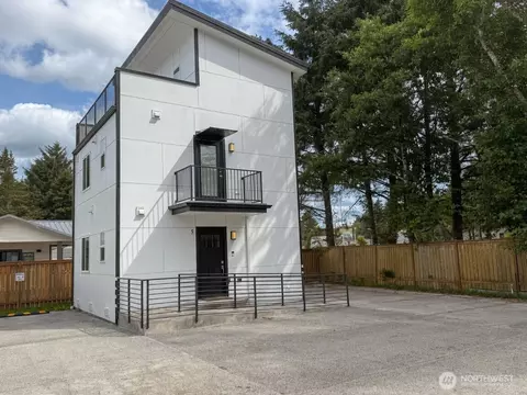 890 Magellan Ave NE #5, Ocean Shores, WA 98569