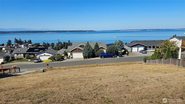 276 Melissa St, Camano Island, WA 98282