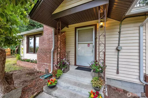 4315 Thomson Ave, Everett, WA 98203 photo 4