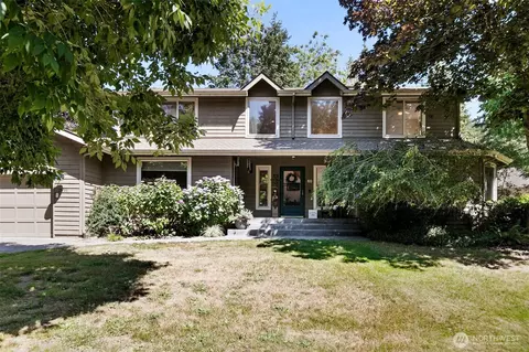 15711 28th Ave NW, Gig Harbor, WA 98332
