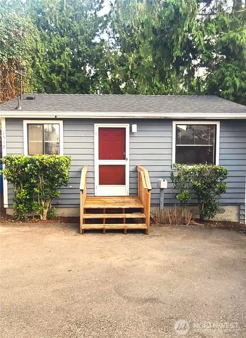 1518 NE 86th St, Seattle, WA 98115