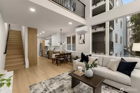 1127 C 10th Ave E, Seattle, WA 98102 photo 7