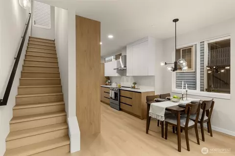 1127 C 10th Ave E, Seattle, WA 98102 photo 11