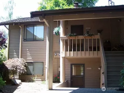 1101 Bellefield Park Ln #1103, Bellevue, WA 98004