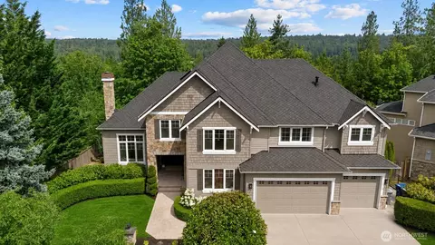 2046 277th Ave SE, Sammamish, WA 98075