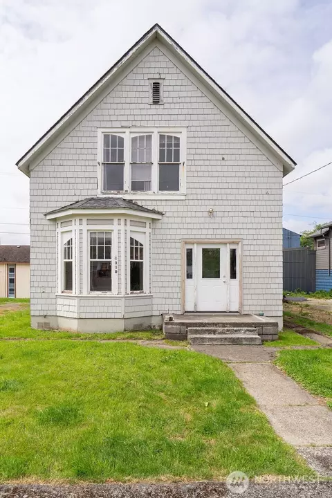 1310 C St, Hoquiam, WA 98550