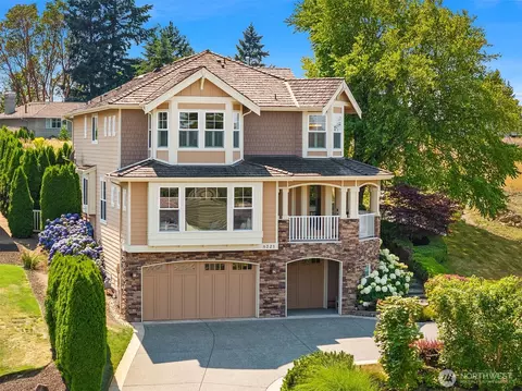 8321 144th Ave SE, Newcastle, WA 98059