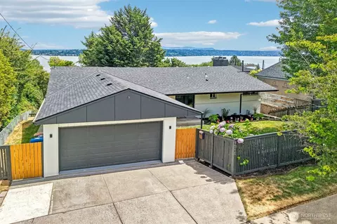 1318 Lake Washington Blvd S, Seattle, WA 98144