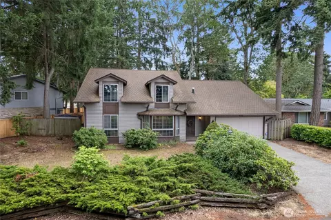 9106 Zircon Dr SW, Lakewood, WA 98498