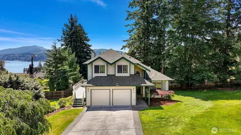 3502 S Grace Ln, Bellingham, WA 98226
