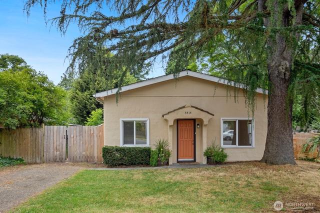 3514 SW 98th St, Seattle, WA 98126