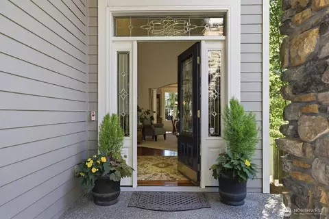 Entry Way - 4006 214th St SE, Bothell, WA 98021 photo 1 of 5
