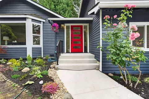 4211 210th Pl NE, Sammamish, WA 98074