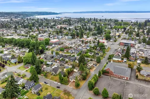 View/Area - 1502 Rainier Ave, Everett, WA 98201 photo 3 of 3