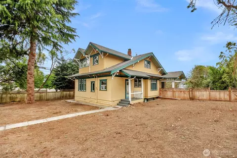 Exterior - 1502 Rainier Ave, Everett, WA 98201 photo 7 of 9