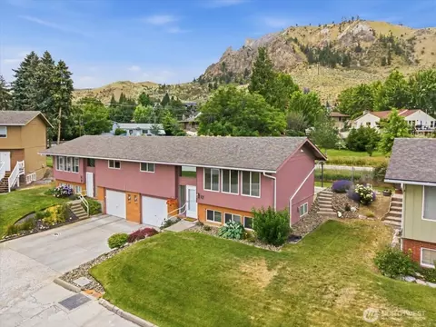 1100 Vista Pl #U, Wenatchee, WA 98801