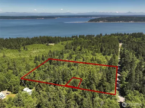 1 Nnn Christenson Rd, Greenbank, WA 98239