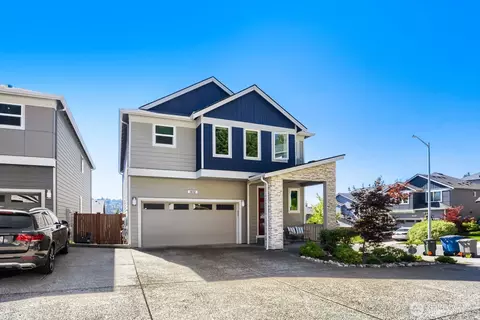 Exterior - 3932 242nd St SE, Bothell, WA 98021 photo 2 of 6