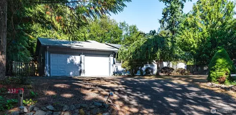 231 Resolute Ln, Port Ludlow, WA 98365