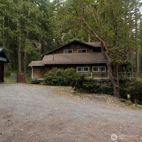 4162 Roche Harbor Rd, Friday Harbor, WA 98250