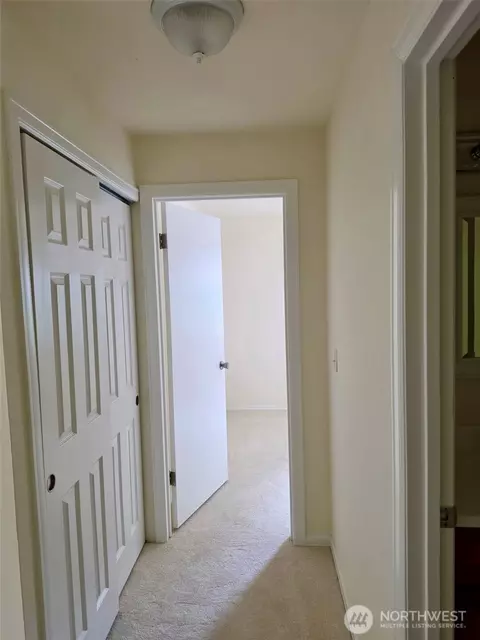 Entry Way - 1526 192nd St SE #M-5, Bothell, WA 98012 photo 1 of 2
