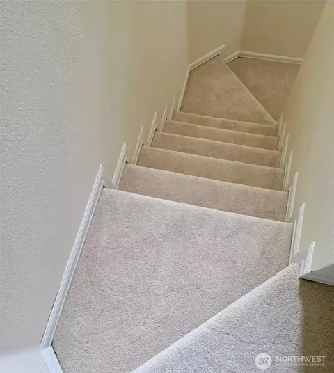 Entry Way - 1526 192nd St SE #M-5, Bothell, WA 98012 photo 2 of 2