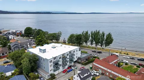 2920 Alki Ave SW #409, Seattle, WA 98116