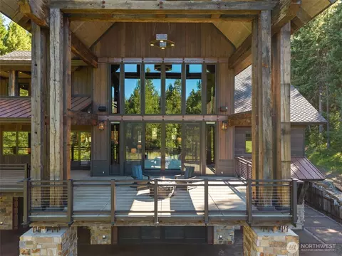 Exterior - 1060 Ruby King Loop, Cle Elum, WA 98922 photo 1 of 5