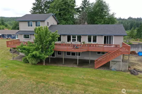 77 Rue Creek Rd, Raymond, WA 98577